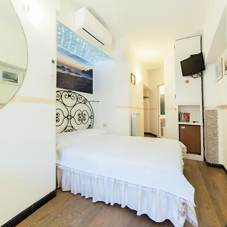 The Main Plaza - Rooms&suites