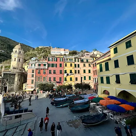 Affittacamere The Main Plaza - Rooms&suites Vernazza