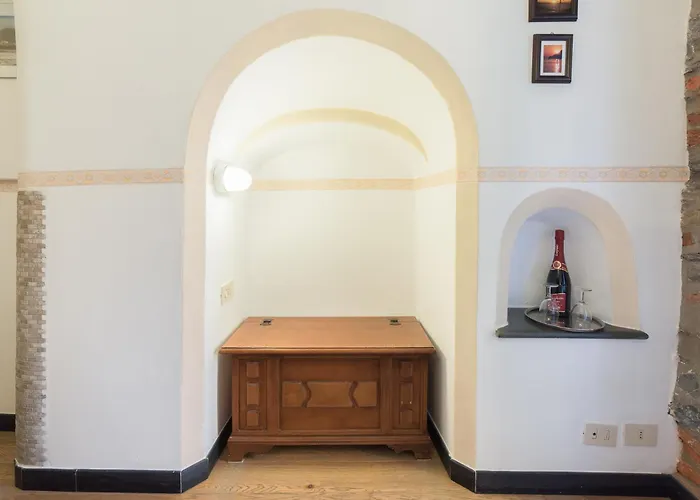 The Main Plaza - Rooms&suites 3* Vernazza