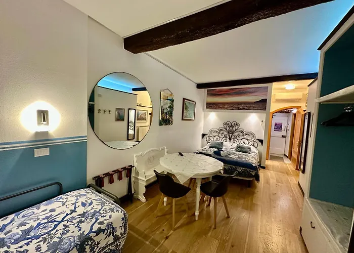 The Main Plaza - Rooms&suites Affittacamere