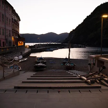 The Main Plaza - & Vendégház