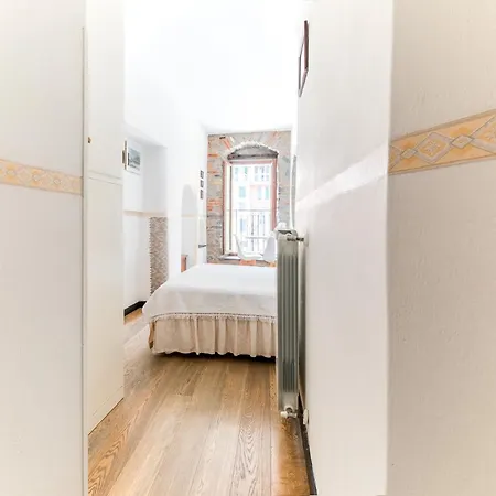 The Main Plaza - & Vendégház