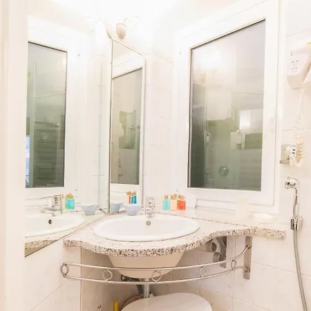 Vendégház The Main Plaza - &