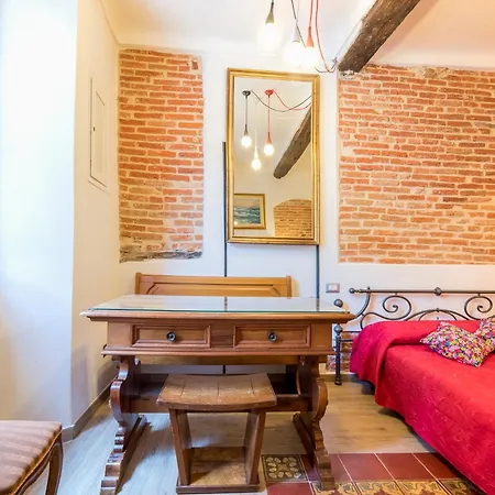 Vendégház The Main Plaza - &