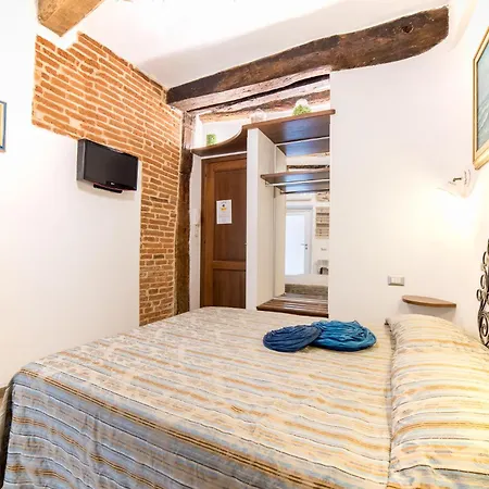 Vendégház The Main Plaza - &