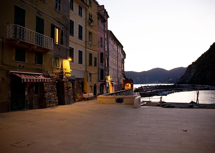 The Main Plaza - & Penzion Vernazza