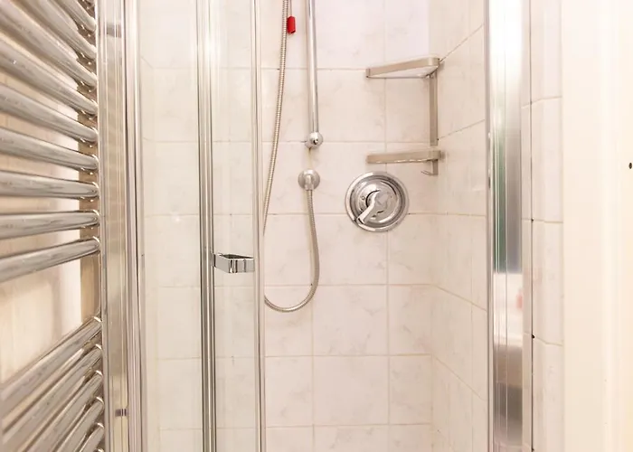 The Main Plaza - & بيت ضيافة 3*